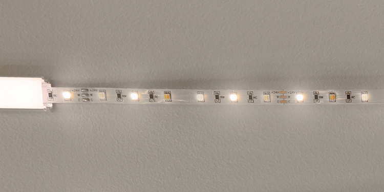 välkkyvä led nauha